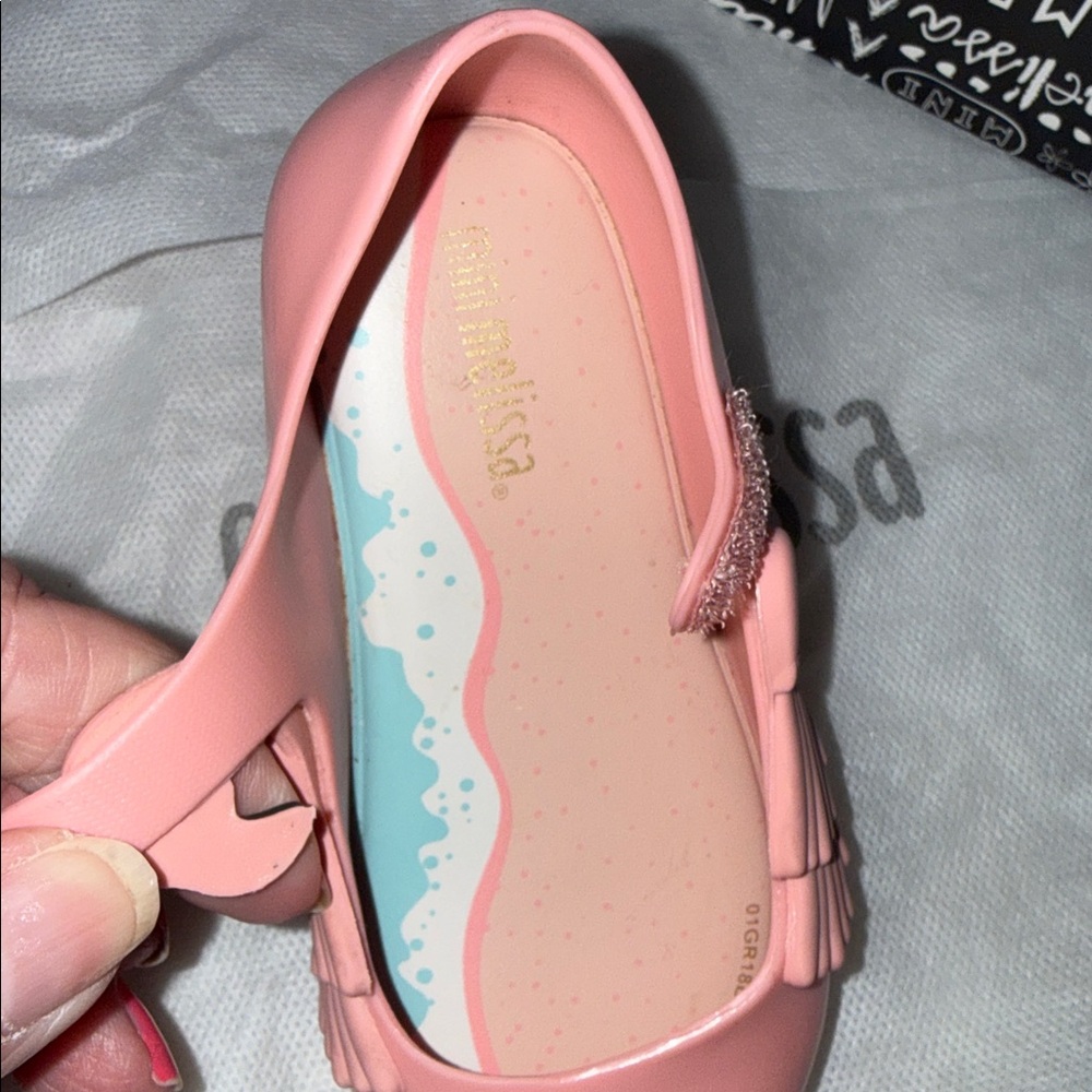 Mini Melissa Ultragirl Pink Candle Size 7, Pre-Owned - Picture 3 of 7